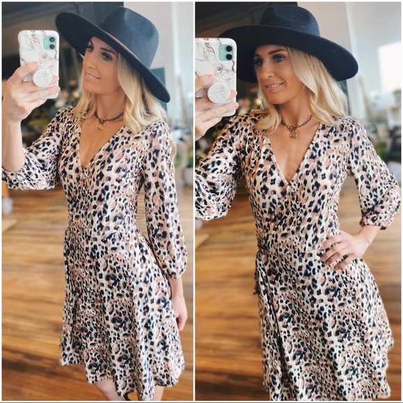 Easy To See Self Tie Wrap Dress-Leopard - Picture 2 of 3